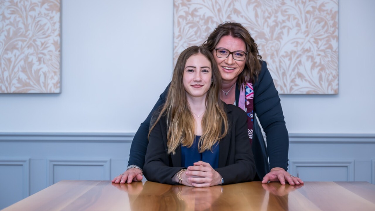 Sandra und Tatjana Huber.