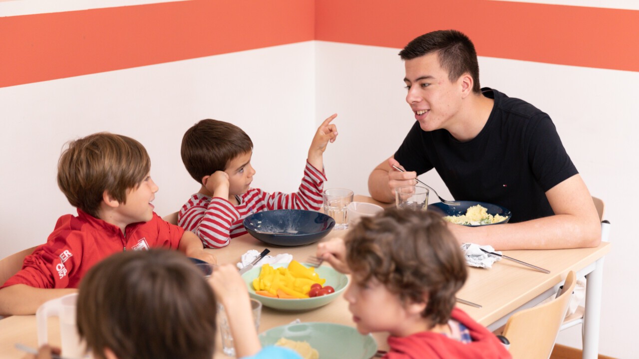 Du hast ein offenes Ohr für die Anliegen der Kinder.