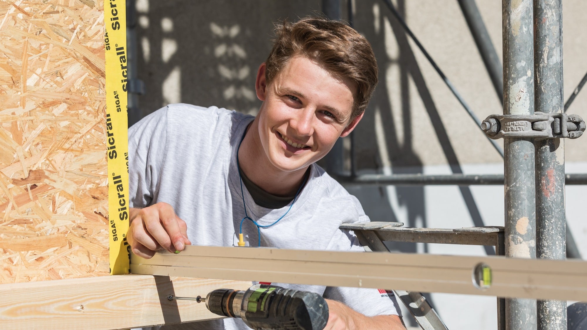 Lukas lernt bei Tschopp Holzbau in Hochdorf. Seine Lehre folgt auf eine erfolgreiche Matura.