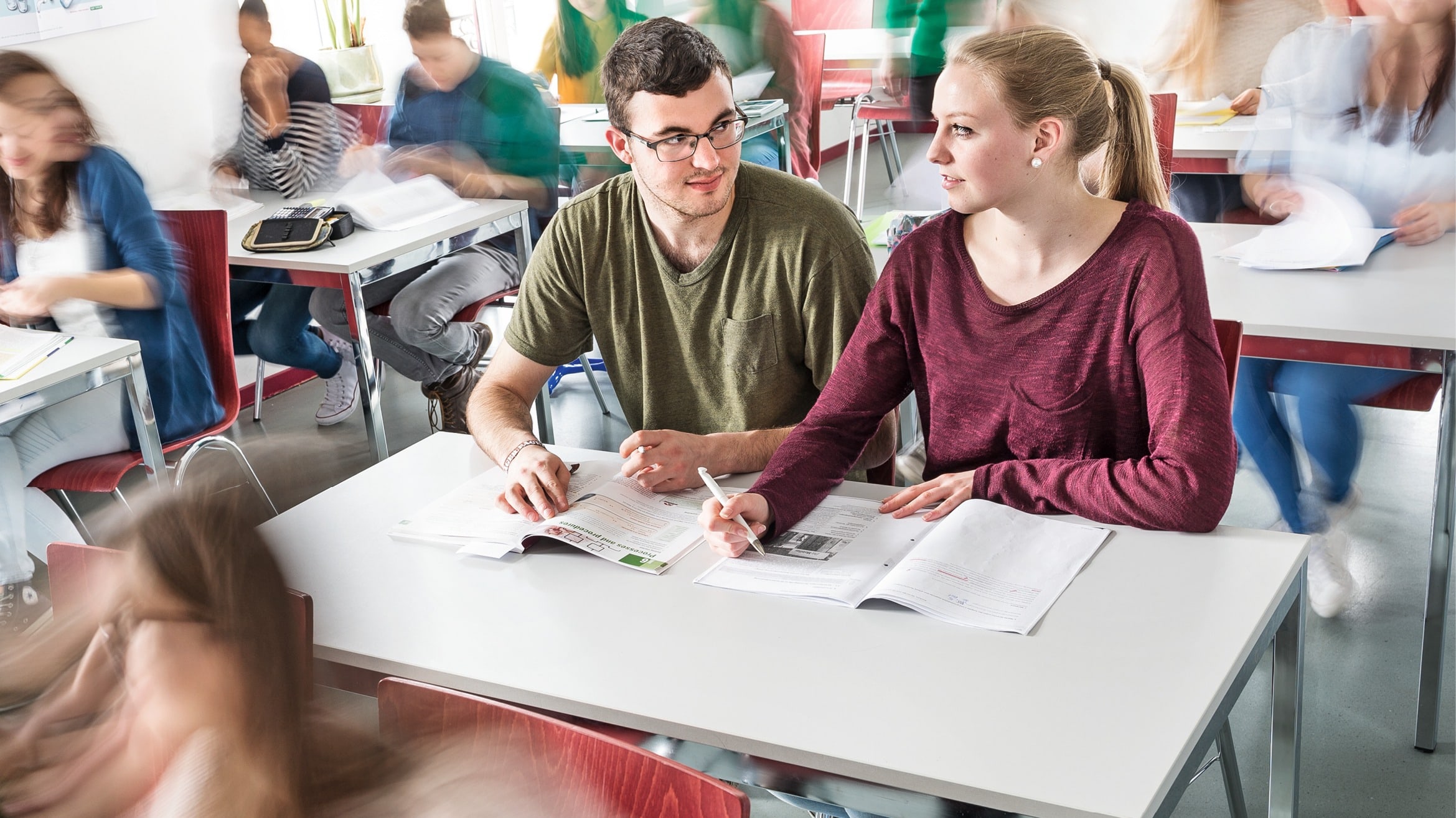 Kauffrau/Kaufmann EFZ Dienstleistung & Administration - wir unterstützen, begleiten und vermitteln.